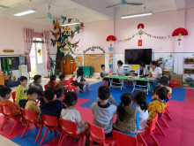 CÔNG TÁC KHÁM SỨC KHỎE ĐỊNH KỲ CHO CÁC BÉ.