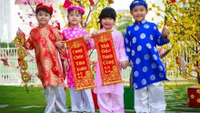 DAY TRẺ ỨNG XỬ TRONG DỊP TẾT CỔ TRUYỀN DÂN TỘC