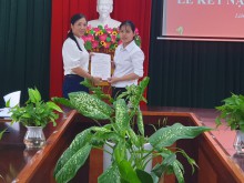 LỄ KẾT NẠP ĐẢNG VIÊN MỚI