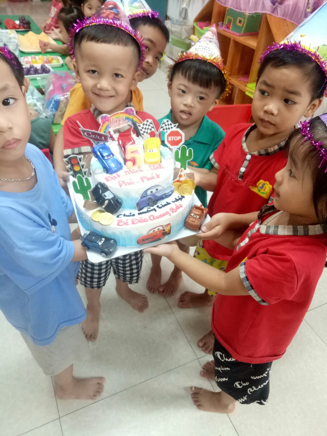 Tiệc Sinh Nhật Các Bé lớp A1  Trường MNLC