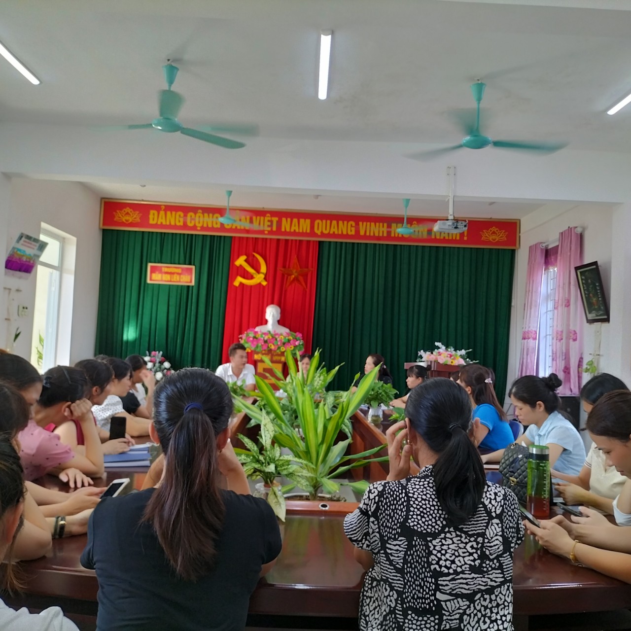 Tập huấn phòng cháy, chữa cháy và diễn tập kỹ năng chữa cháy