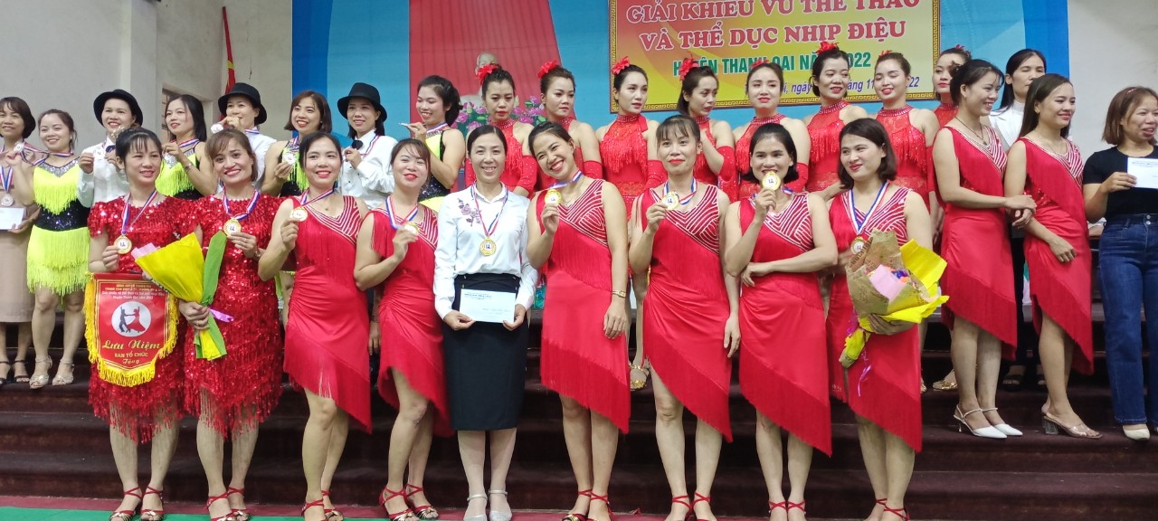 TRƯỜNG MN LIÊN CHÂU THAM GIA GIẢI KHIÊU VŨ VÀ THỂ DỤC NHỊP ĐIỆU